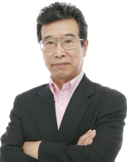 田中亮一