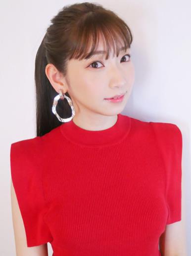 井上麻里奈