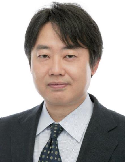 里内信夫